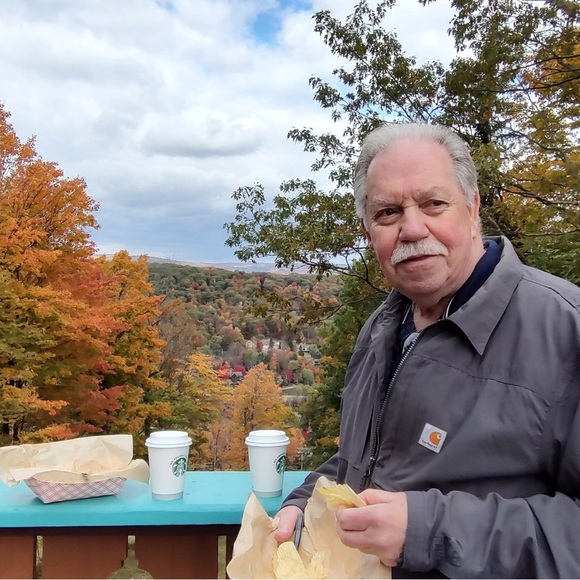 Meet your Posher, Pamela - Picture 10 of 16